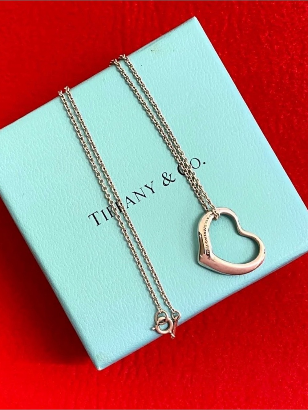 Tiffany&Co. Vintage 925 Sterling Silver Elsa Peretti Open Heart Necklace. 16”